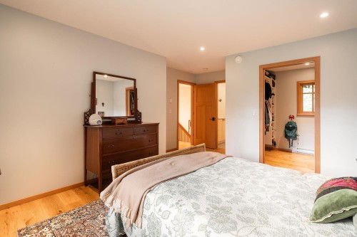 1117 Miller Road, Bowen Island, BC 