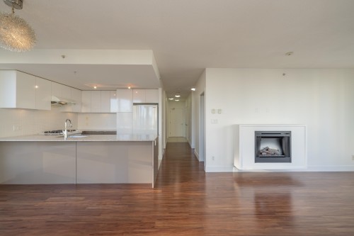 702-4808 Hazel Street, Burnaby, BC 