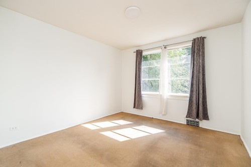 2212 Old Dollarton Road, North Vancouver, BC 