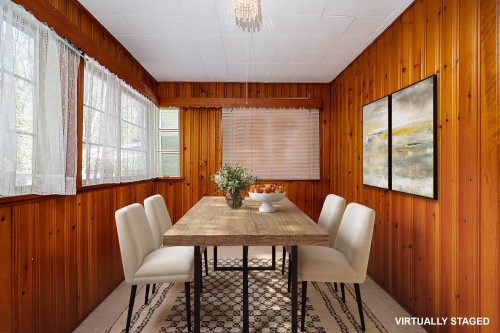 2212 Old Dollarton Road, North Vancouver, BC 