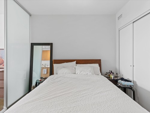 617-221 Union Street, Vancouver, BC 