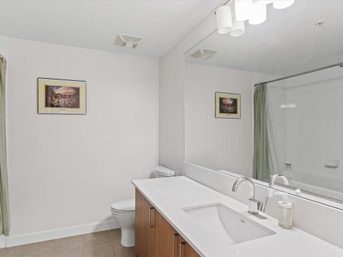 617-221 Union Street, Vancouver, BC 