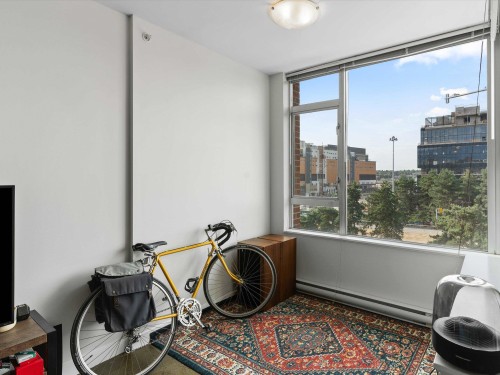 617-221 Union Street, Vancouver, BC 