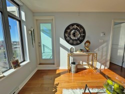 1401-3660 Vanness Avenue  Vancouver, BC V5R 6H8