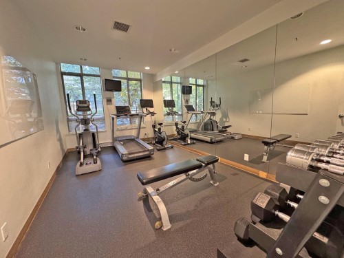 1401-3660 Vanness Avenue, Vancouver, BC 