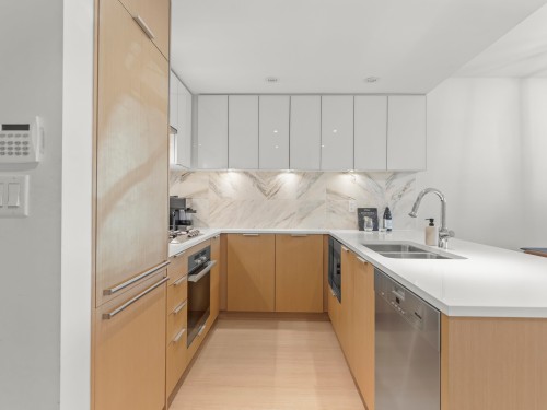 110-110 Switchmen Street, Vancouver, BC 