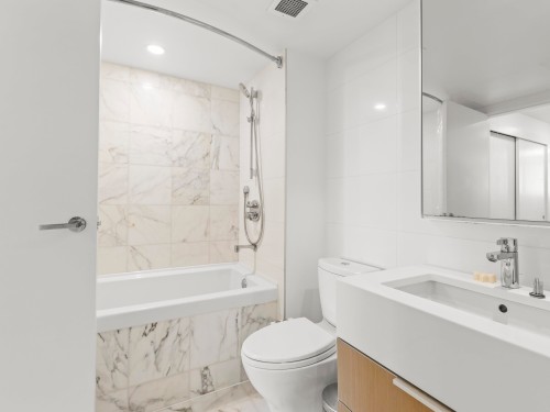 110-110 Switchmen Street, Vancouver, BC 