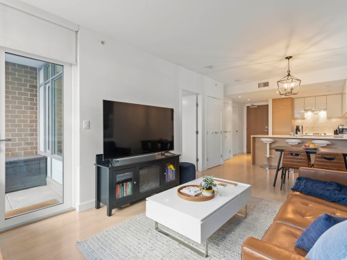 110-110 Switchmen Street, Vancouver, BC 