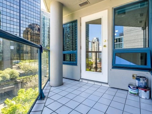 303-1415 Georgia Street W, Vancouver, BC 