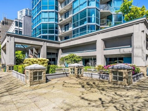 303-1415 Georgia Street W, Vancouver, BC 