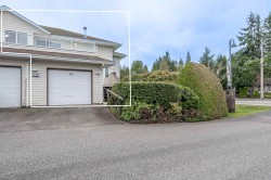 18-5610 Trail Avenue  Sechelt, BC V7Z 0H8