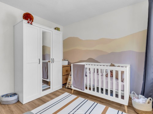 305-1500 Ostler Court, North Vancouver, BC 