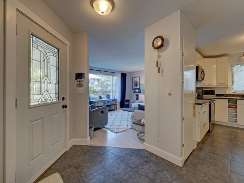 6557 Bjorn Place, Sechelt, BC 