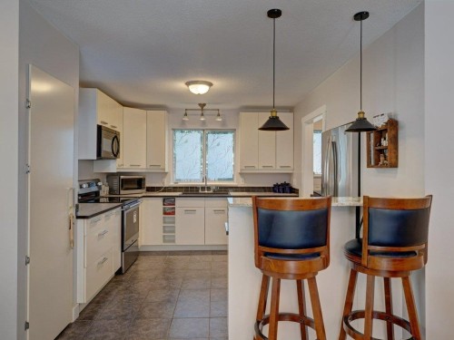 6557 Bjorn Place, Sechelt, BC 