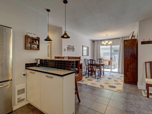 6557 Bjorn Place, Sechelt, BC 