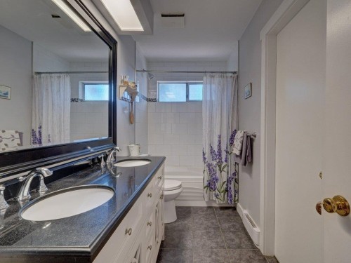 6557 Bjorn Place, Sechelt, BC 