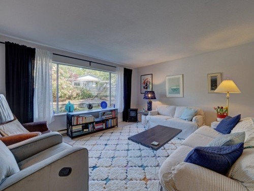 6557 Bjorn Place, Sechelt, BC 