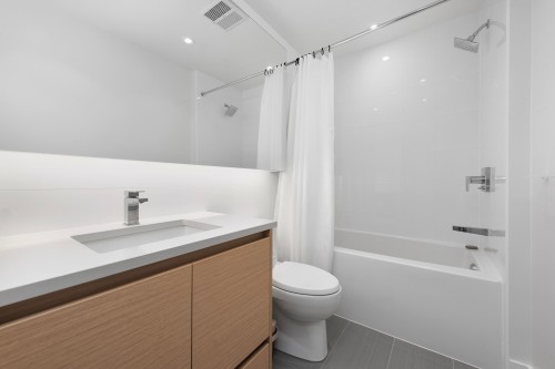 553-8575 Rivergrass Drive, Vancouver, BC 