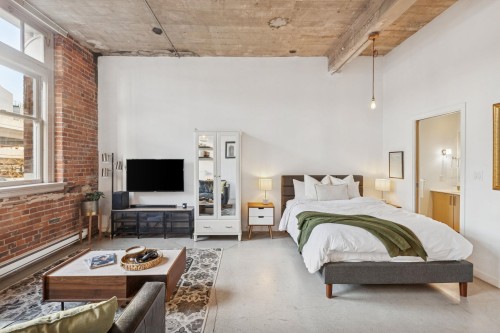 206-546 Beatty Street, Vancouver, BC 