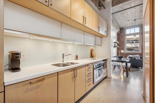 206-546 Beatty Street, Vancouver, BC 