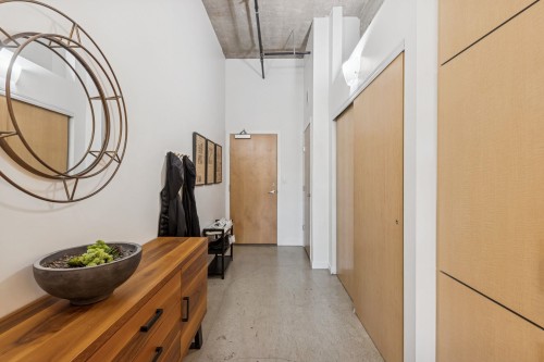 206-546 Beatty Street, Vancouver, BC 