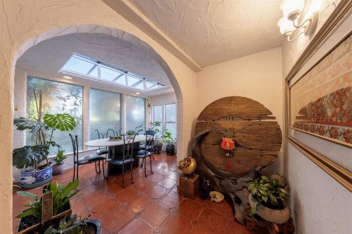 1670 Ayleslynn Drive, North Vancouver, BC 