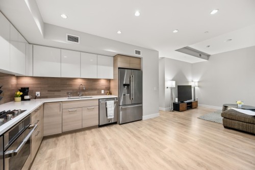 3482 Marine Way, Vancouver, BC 