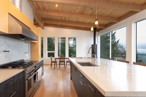 1572 Mountain Road, Gibsons, BC 