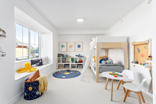 8-6366 Dairy Avenue, Tsawwassen, BC 