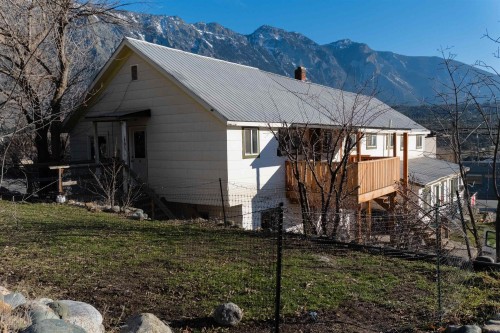 545 Main Street, Pemberton, BC 