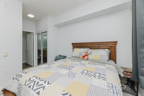 120-5160 Davis Bay Road, Sechelt, BC 