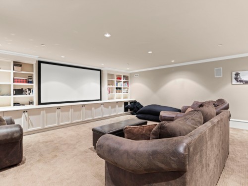 5559 Alma Street, Vancouver, BC 