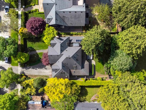 5559 Alma Street, Vancouver, BC 