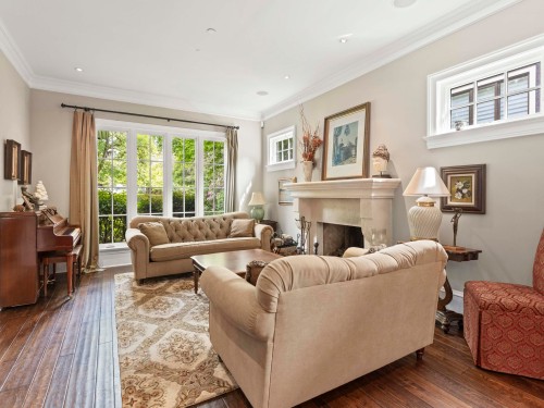 5559 Alma Street, Vancouver, BC 