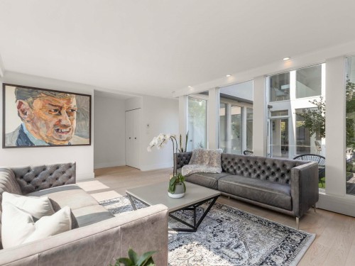 4615 7Th Avenue W, Vancouver, BC 