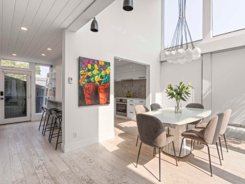 4615 7Th Avenue W, Vancouver, BC 