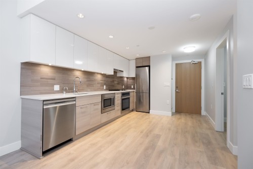 201-3451 Sawmill Crescent, Vancouver, BC 