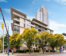 703-538 Smithe Street  Vancouver, BC V6B 0A6