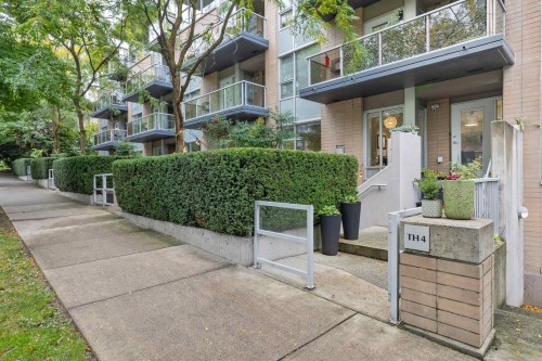 Th4-1288 Chesterfield Avenue, North Vancouver, BC 