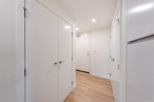 1302-318 Alderson Avenue, Coquitlam, BC 