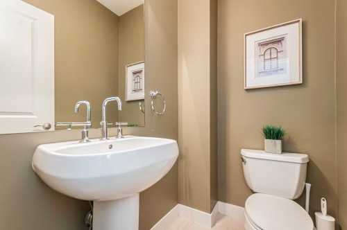 6608 Arbutus Street, Vancouver, BC 