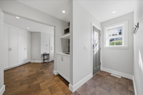 844 Pacific Drive, Delta, BC 