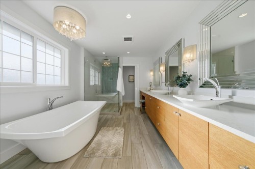 844 Pacific Drive, Delta, BC 