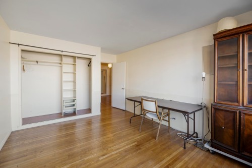 205-1695 10Th Avenue W, Vancouver, BC 