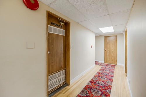 205-1695 10Th Avenue W, Vancouver, BC 