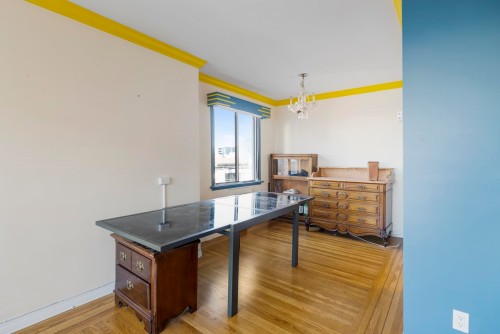 205-1695 10Th Avenue W, Vancouver, BC 