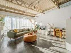 327-350 2nd Avenue E Vancouver, BC V5T 4R8