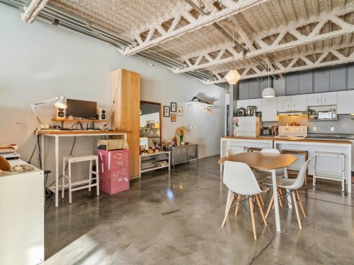 327-350 2Nd Avenue E, Vancouver, BC 