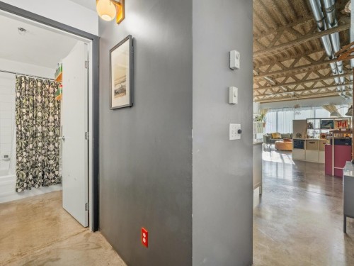 327-350 2Nd Avenue E, Vancouver, BC 