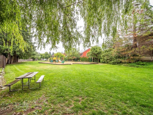 22-41449 Government Road, Squamish, BC 